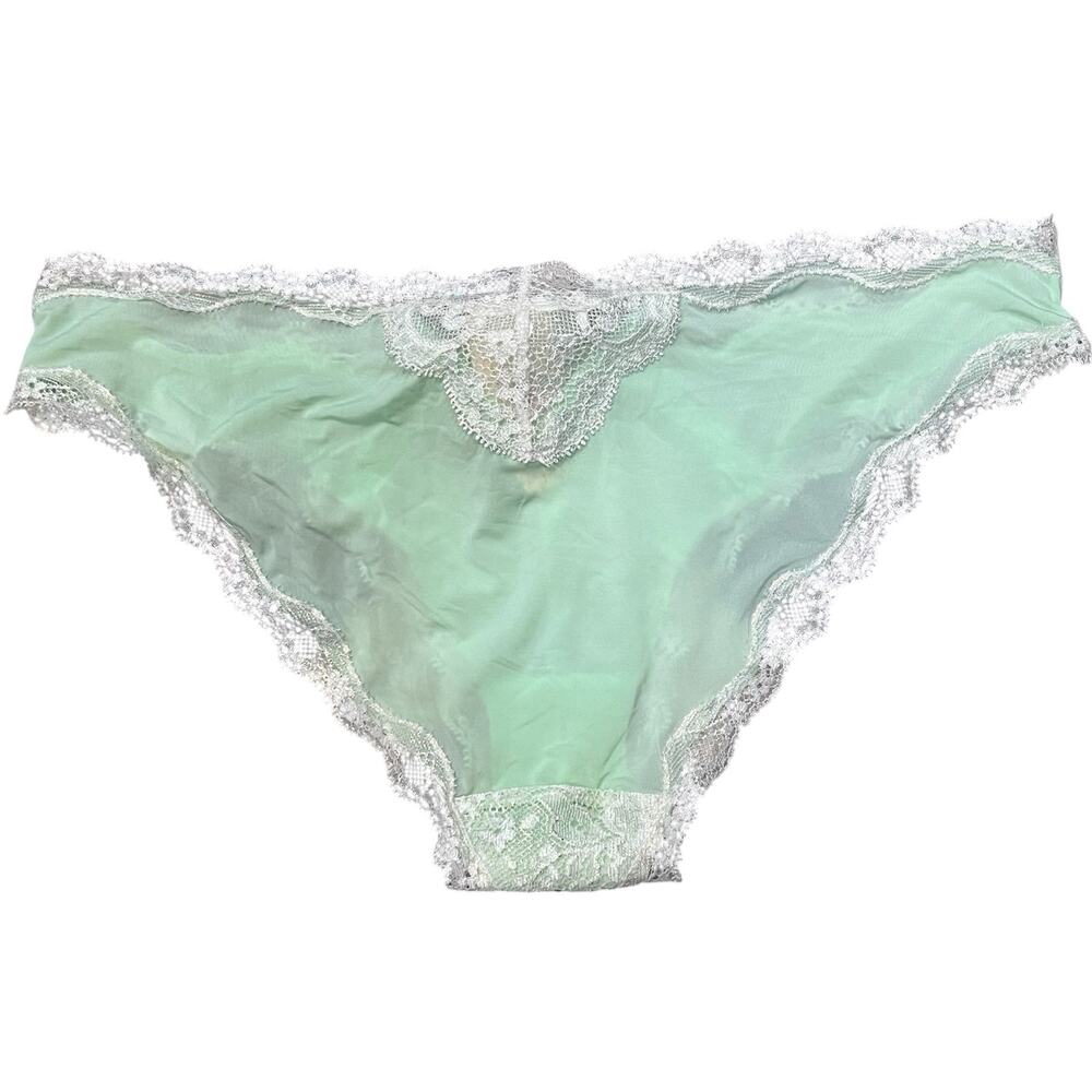 Victoria's Secret NWT Dream Angels Lace Bra and Panty Set Green Shimmer 32DDD/S - Picture 7 of 8